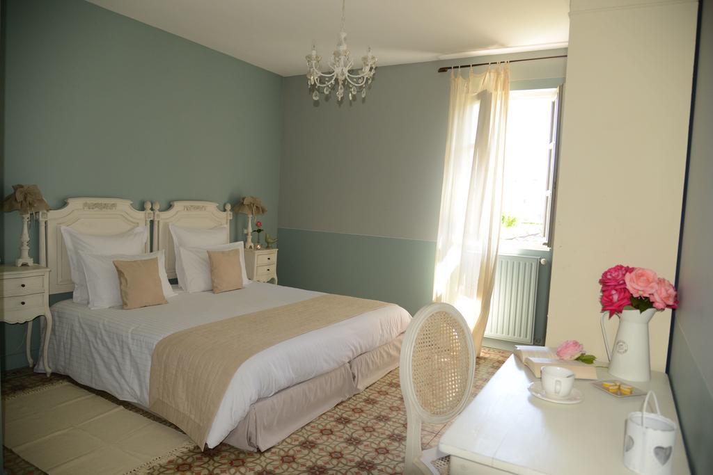 La Maison De Line Saint-Rémy-de-Provence Zimmer foto